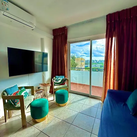 Carisa For * Ларнака